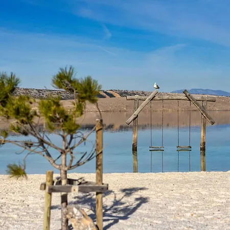 Stunning In With Jacuzzi, Wifi And Outdoor Swimming Pool * Crikvenica